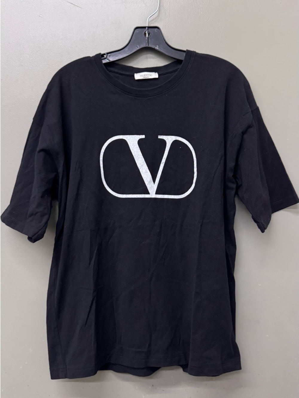 VALENTINO GARAVANI V Logo Graphic Cotton T-Shirt Black White Mens Size M